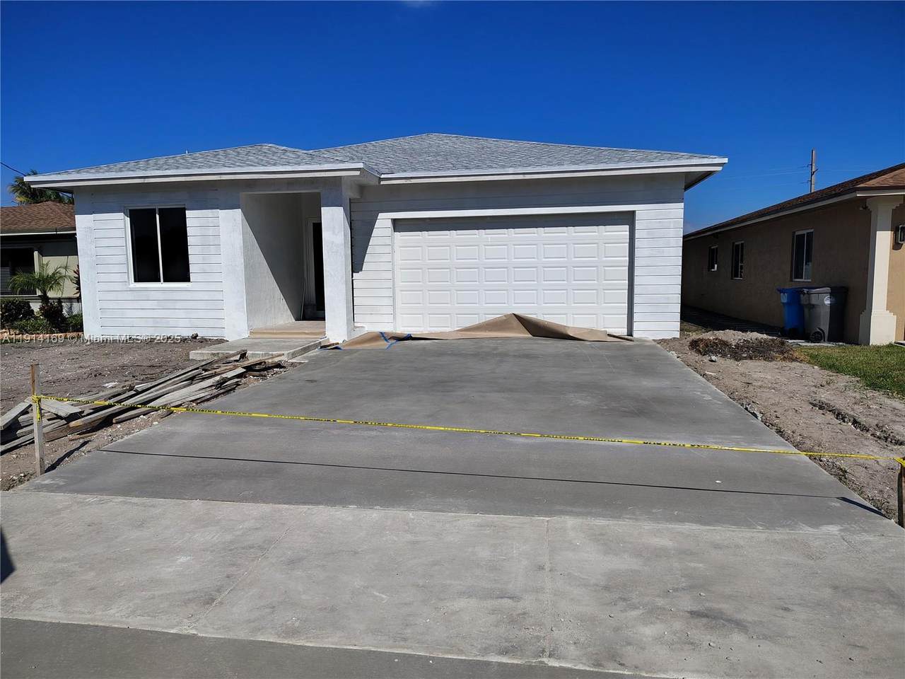 5313 20th St - Photo 1