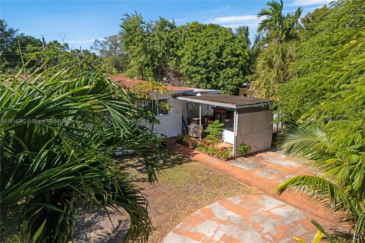 https://bt-photos.global.ssl.fastly.net/miami/1280_boomver_2_A11914280-2.jpg