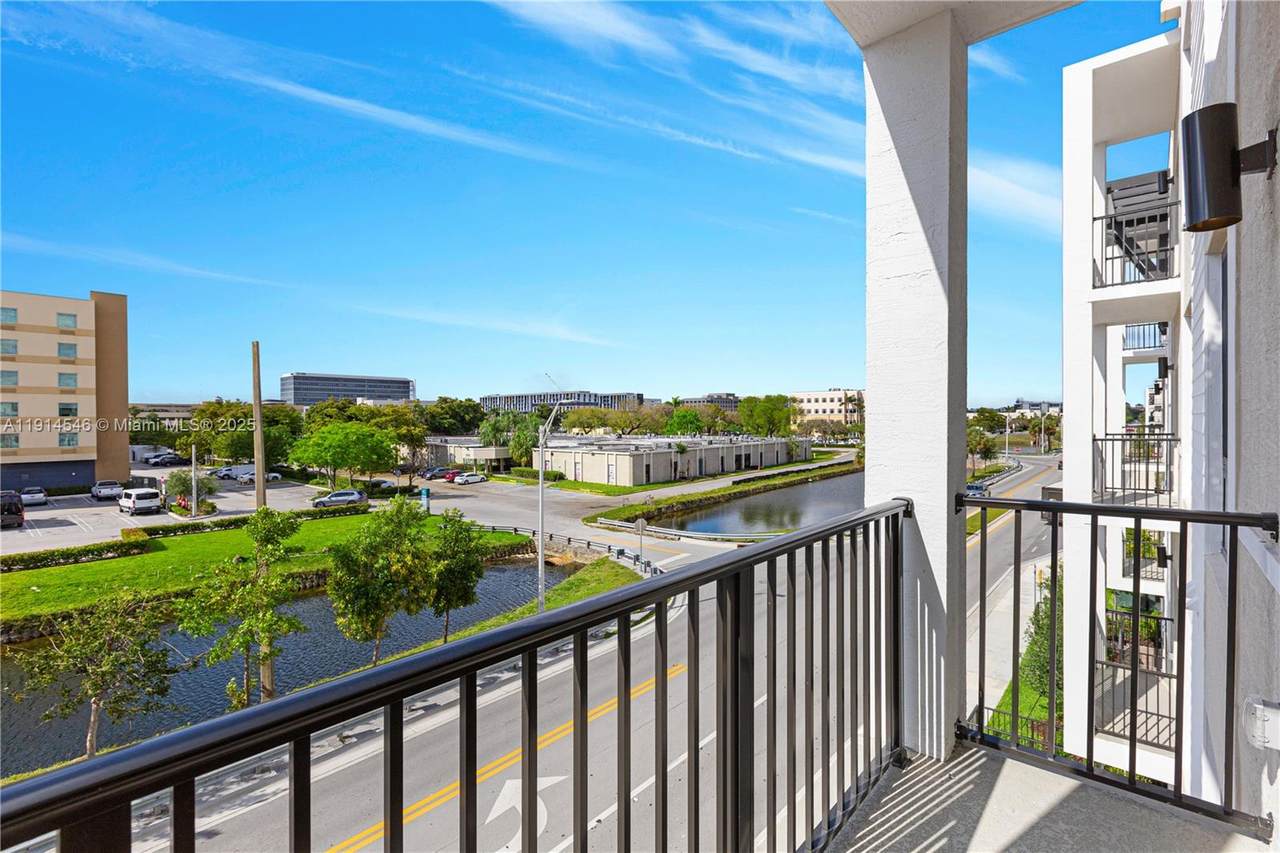 8001 41st St - Photo 1