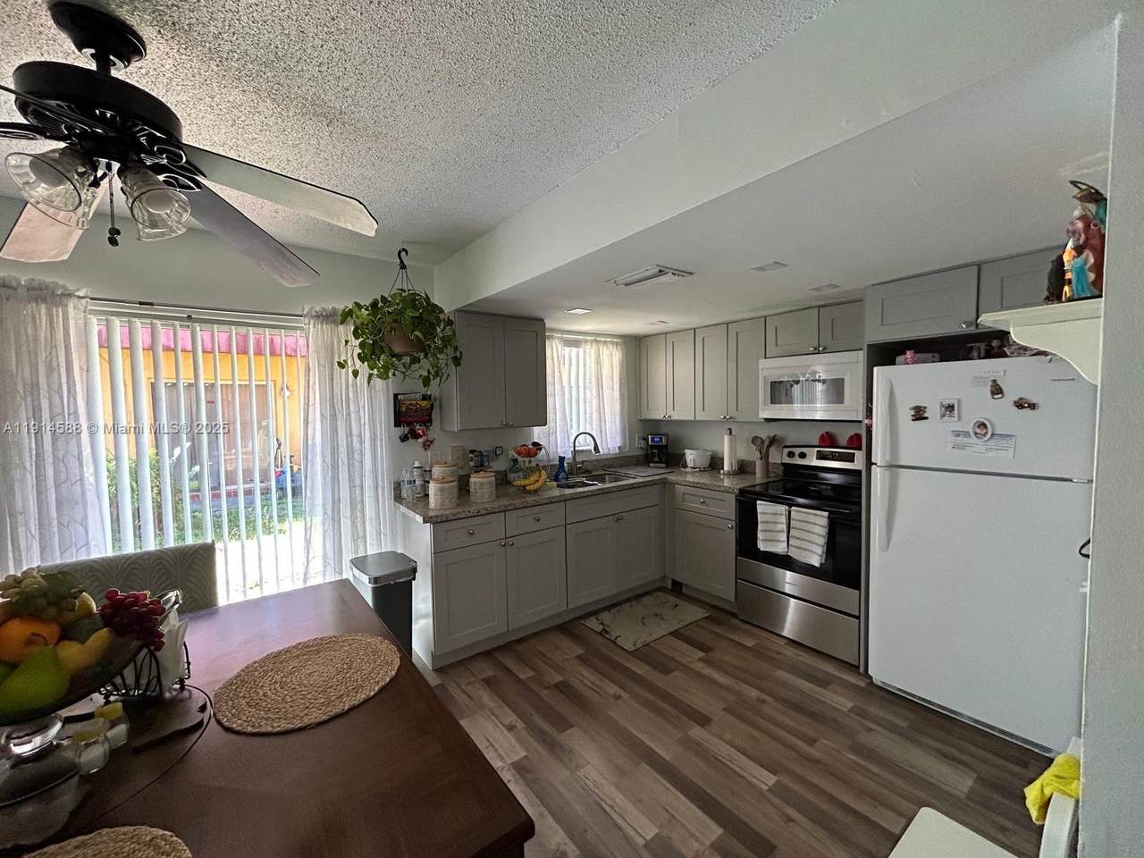 2602 52nd Ave - Photo 1