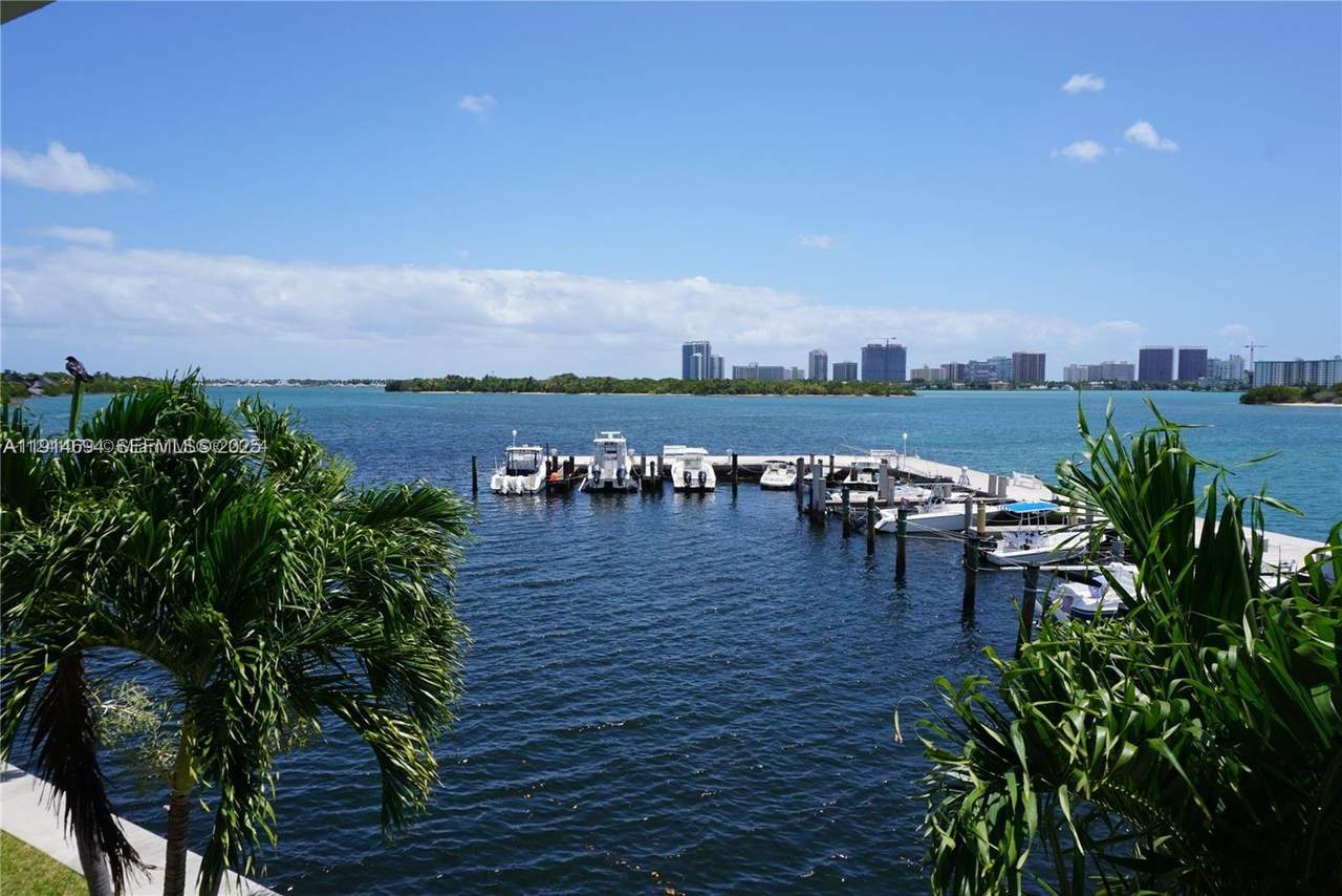 https://bt-photos.global.ssl.fastly.net/miami/1280_boomver_1_A11914694-2.jpg
