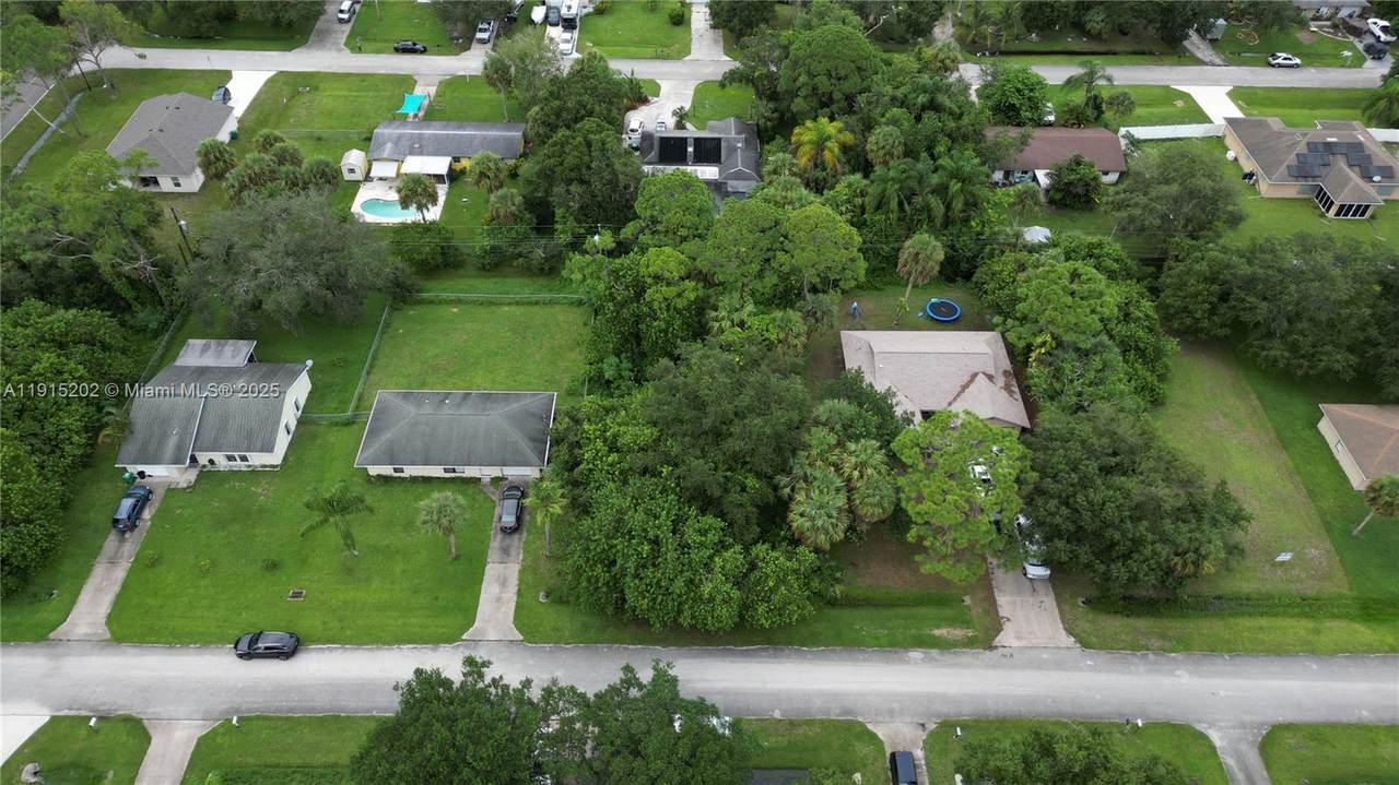 https://bt-photos.global.ssl.fastly.net/miami/1280_boomver_1_A11915202-2.jpg