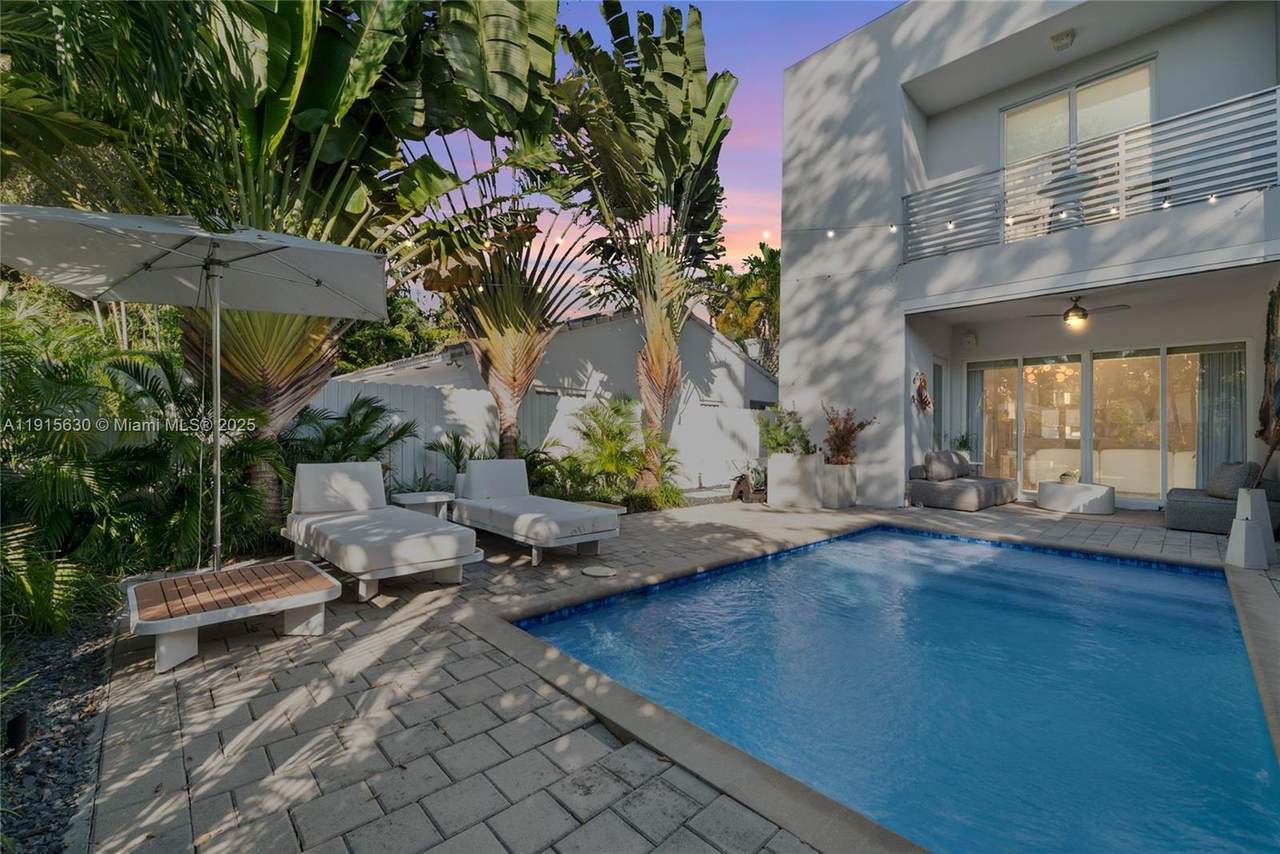 2410 16th Ave - Photo 1