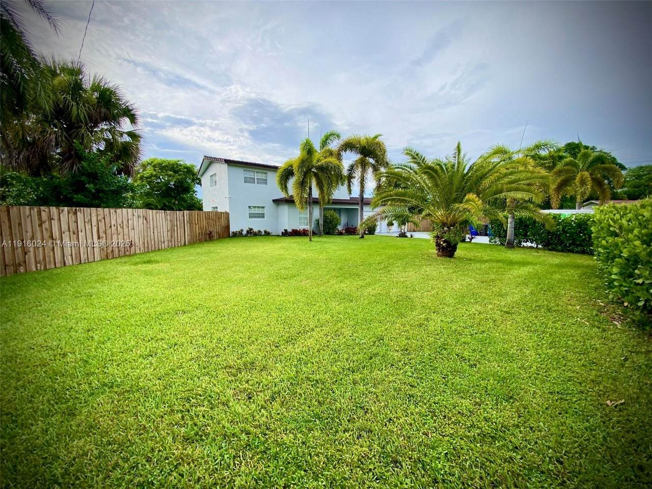 4297 34th Ter - Photo 1