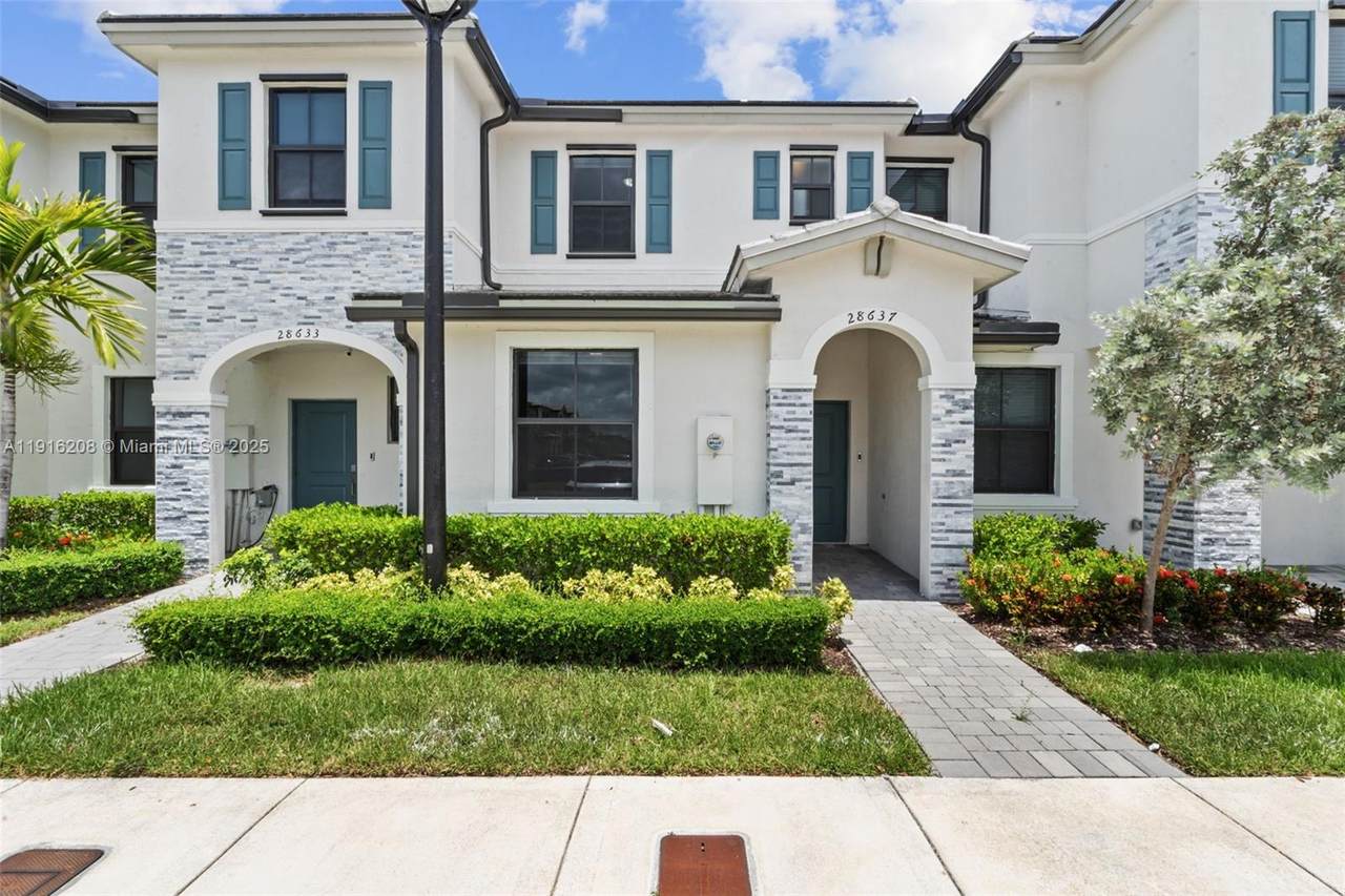 28637 132nd Ct - Photo 1