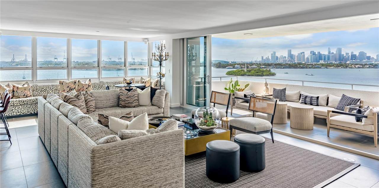 11 Island Ave - Photo 1