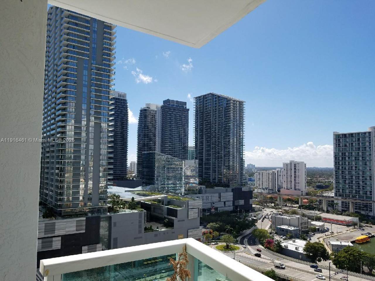 https://bt-photos.global.ssl.fastly.net/miami/1280_boomver_1_A11916461-2.jpg
