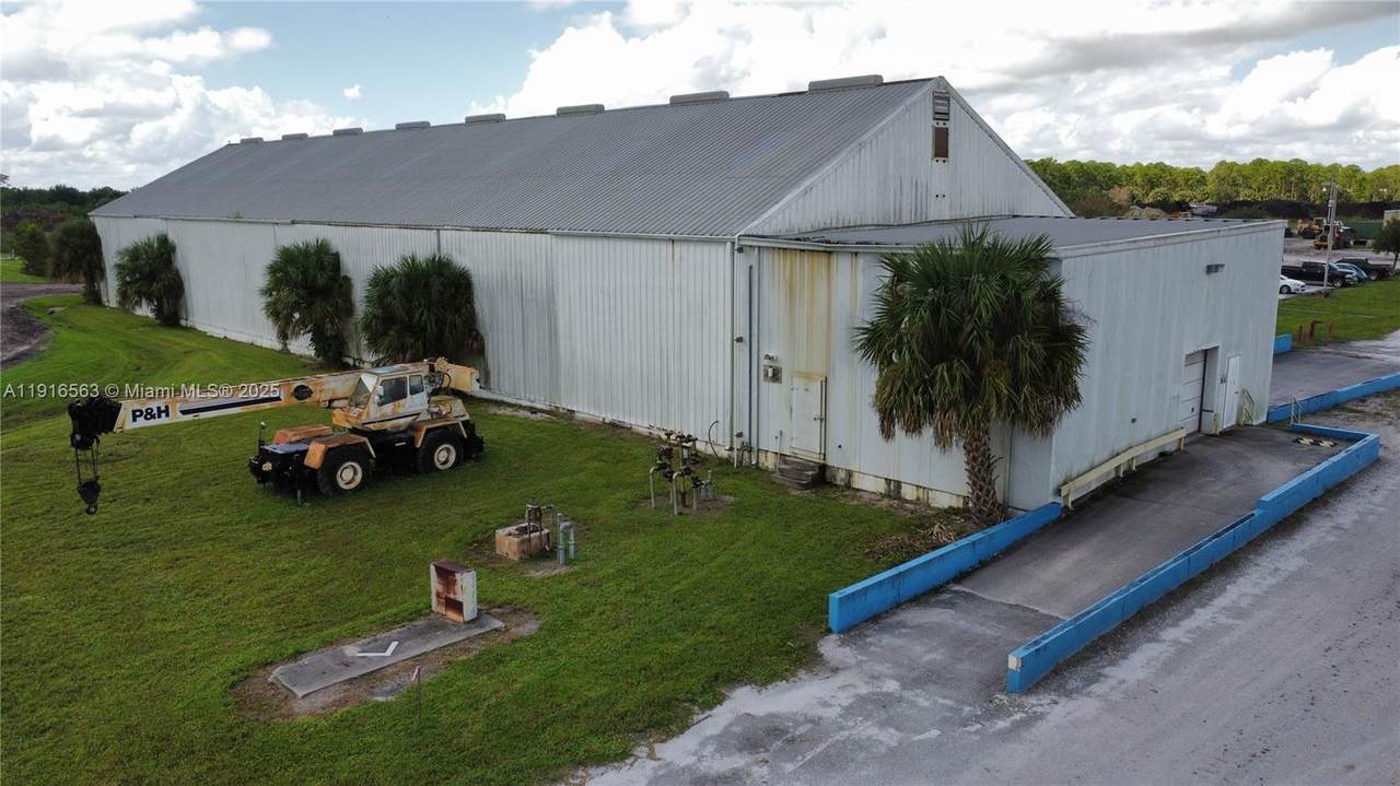 https://bt-photos.global.ssl.fastly.net/miami/1280_boomver_1_A11916563-2.jpg