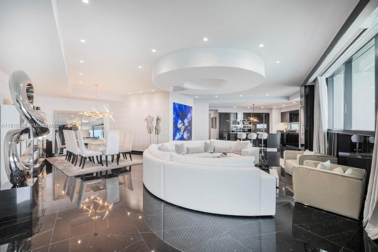 18555 Collins Ave - Photo 1