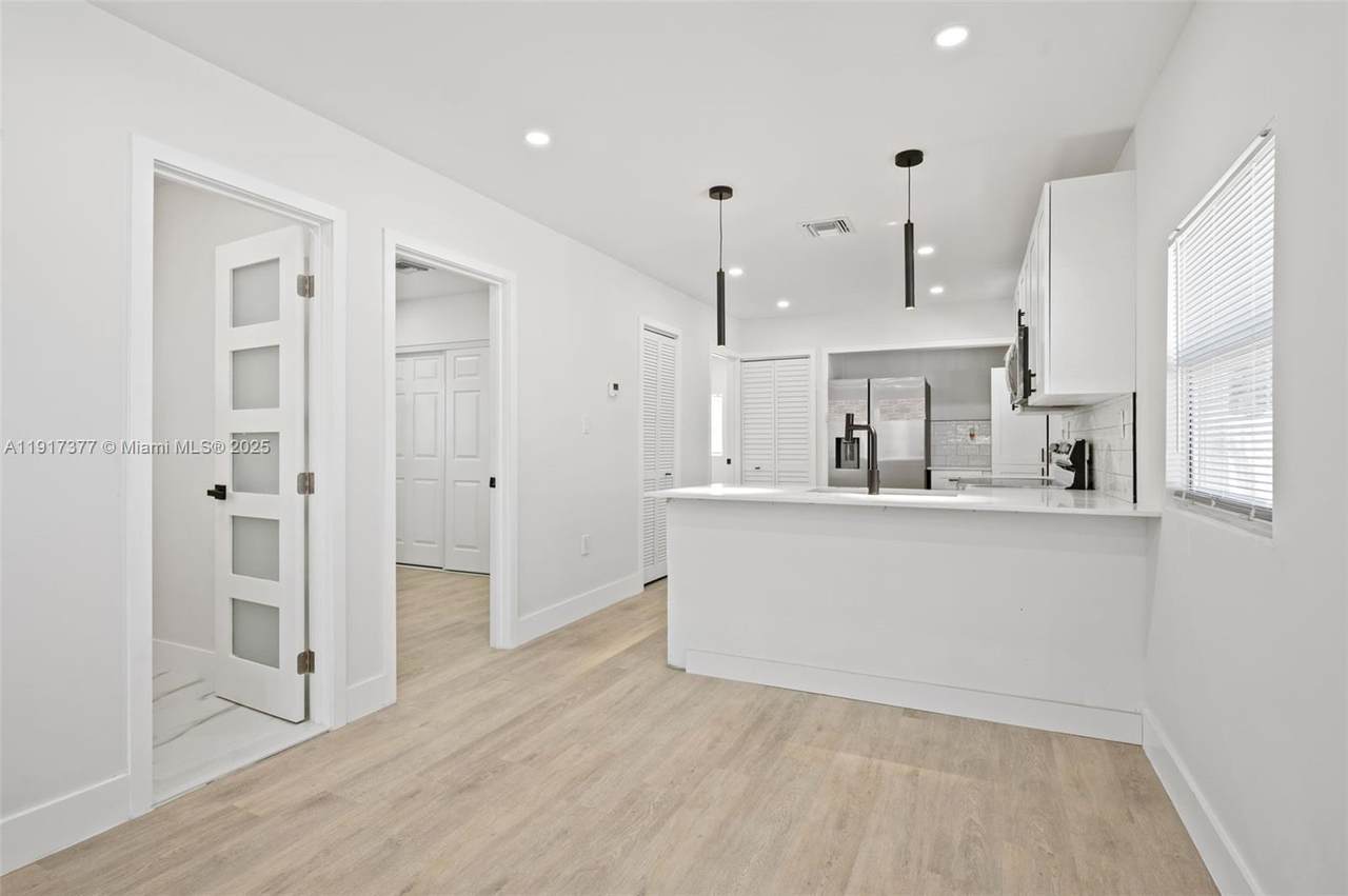 1844 67th St - Photo 1