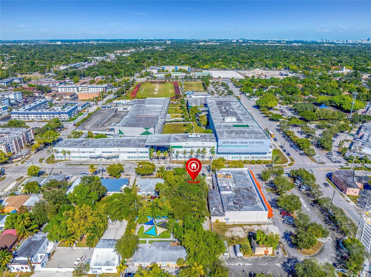 760-762 131 St - Photo 1