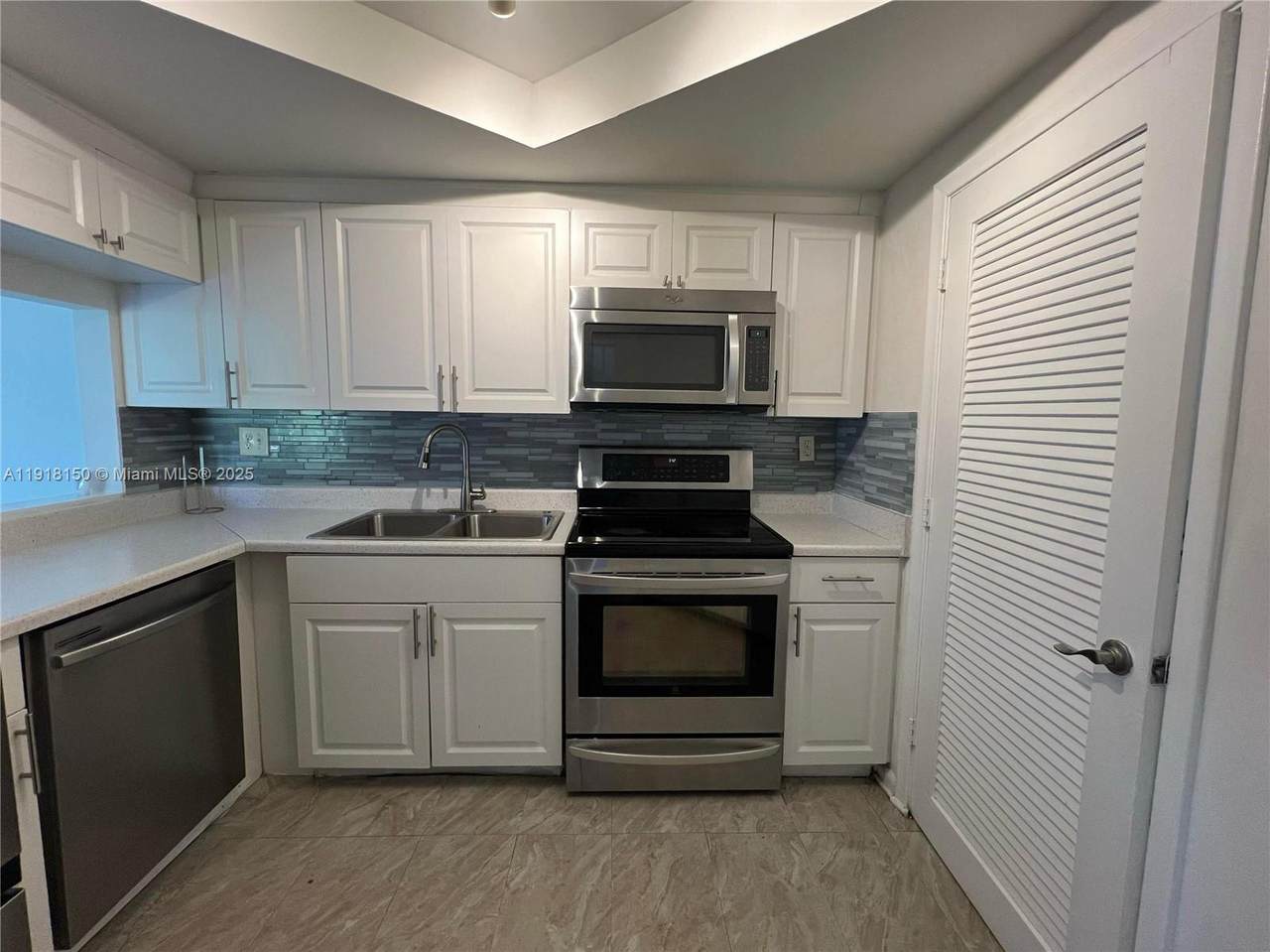 721 1st Way - Photo 1