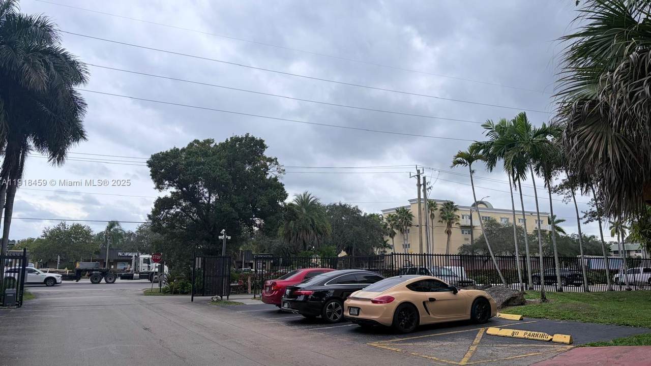 https://bt-photos.global.ssl.fastly.net/miami/1280_boomver_1_A11918459-2.jpg