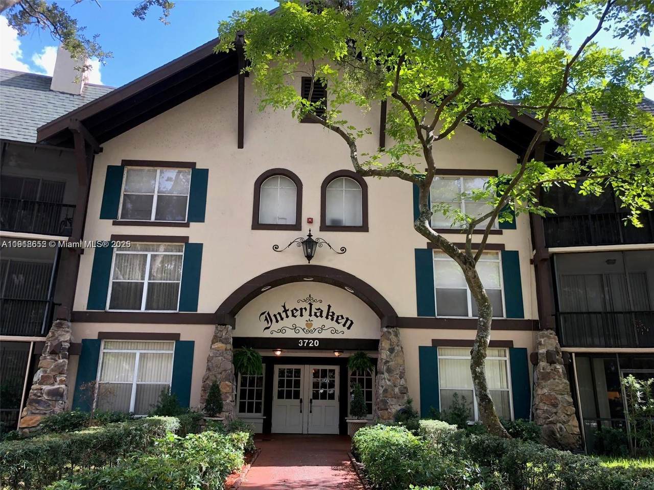 3720 Inverrary Dr - Photo 1