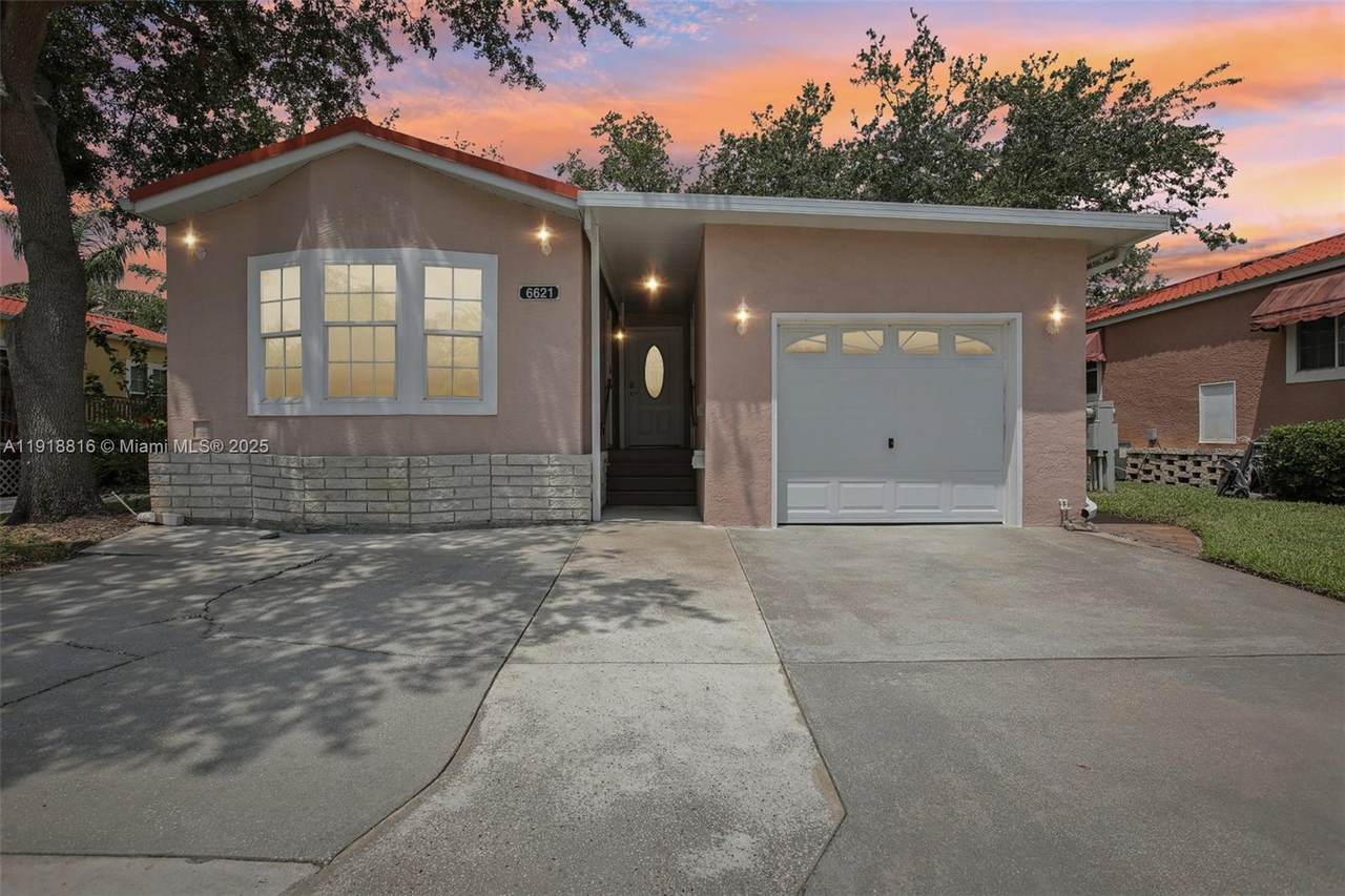 6621 La Mesa Rd - Photo 1