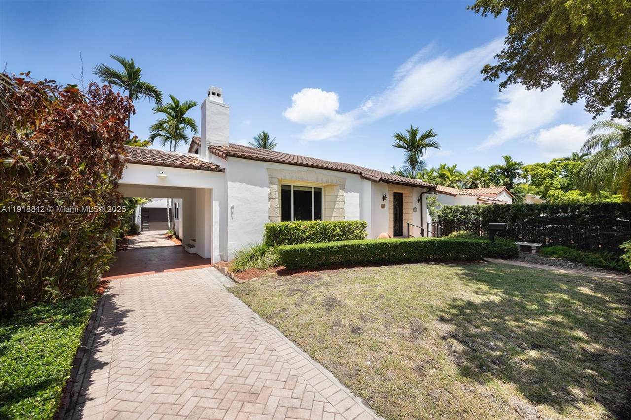 451 25th Rd - Photo 1