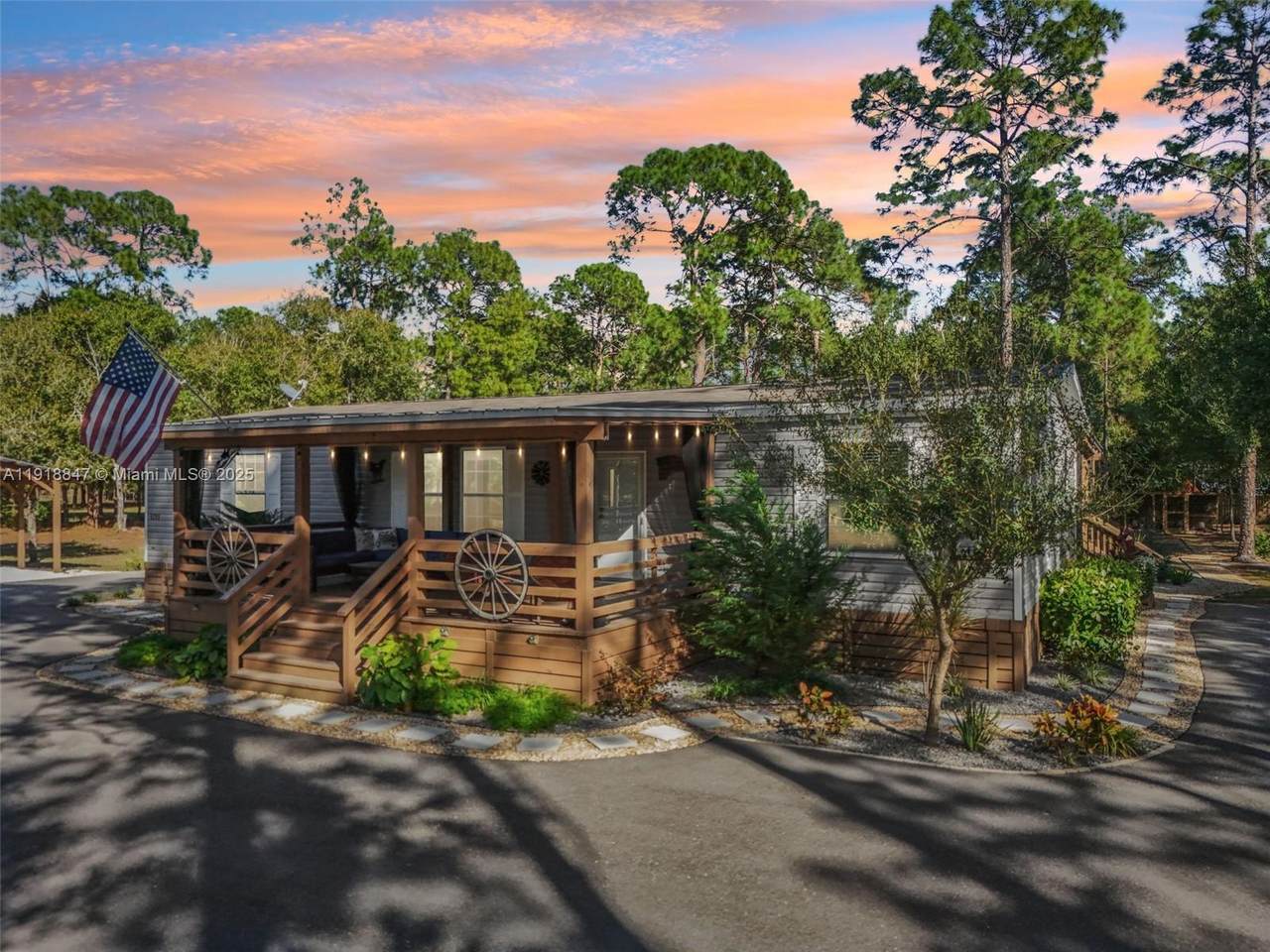 5255 Pioneer 17th St - Photo 1