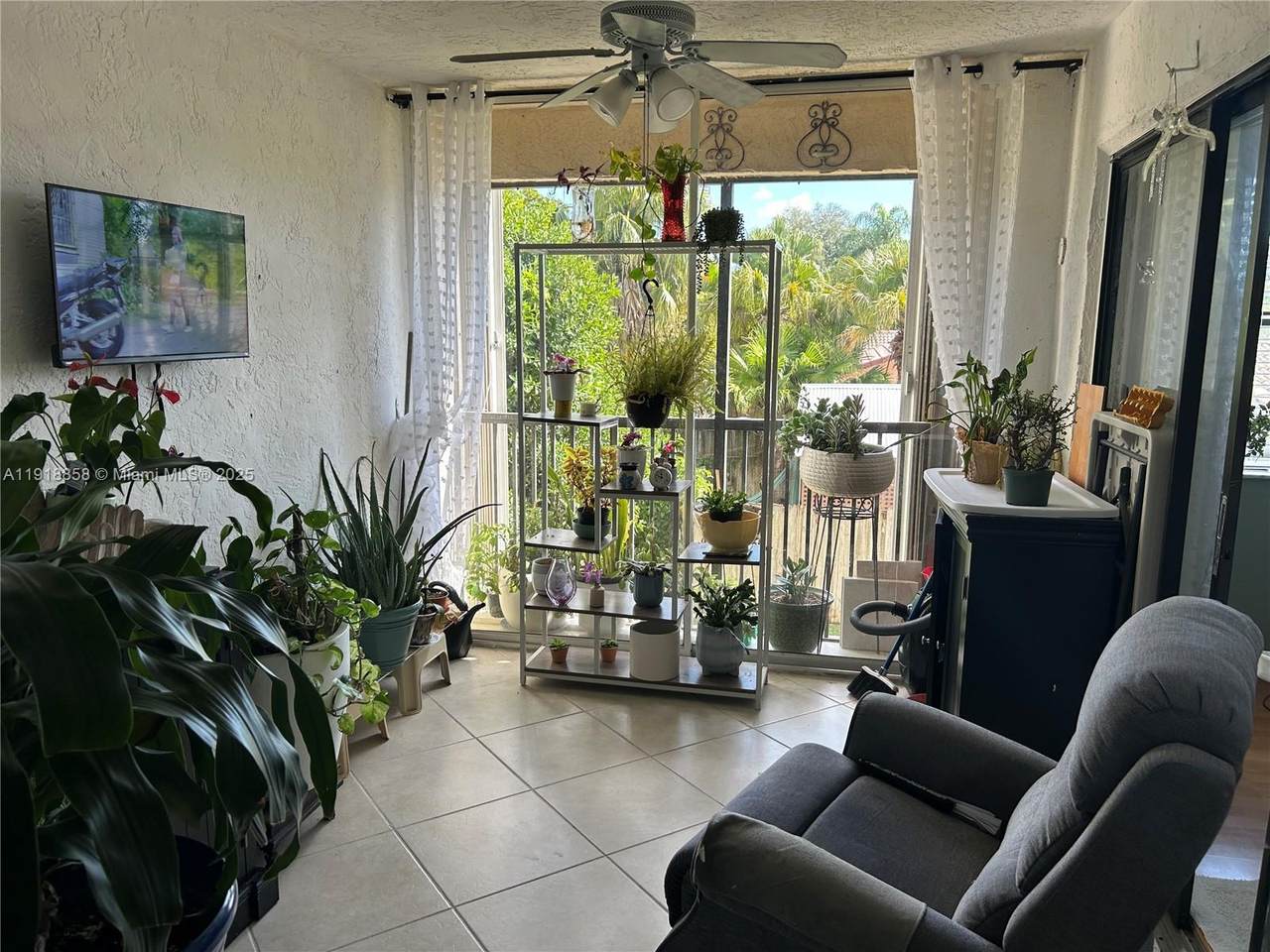 https://bt-photos.global.ssl.fastly.net/miami/orig_boomver_1_A11918858-2.jpg