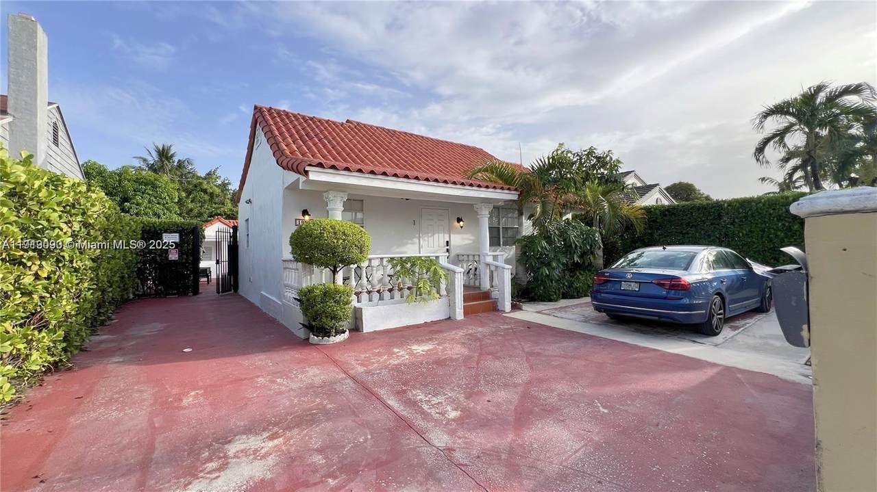 1950 5th St - Photo 1