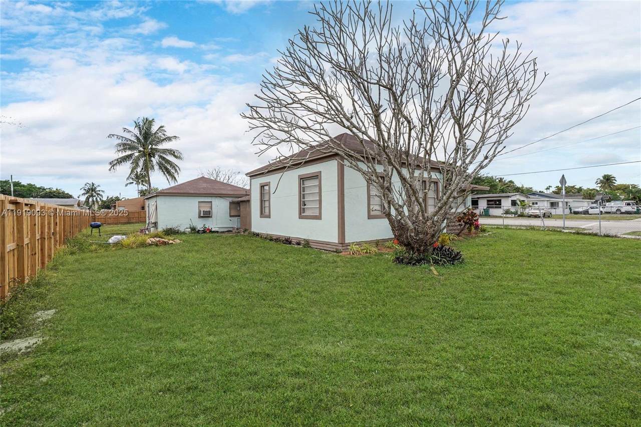 145 6th Ave - Photo 1