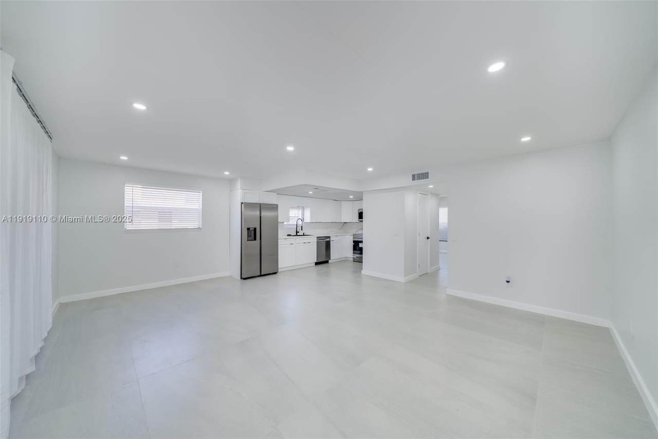 4155 66th Ter - Photo 1