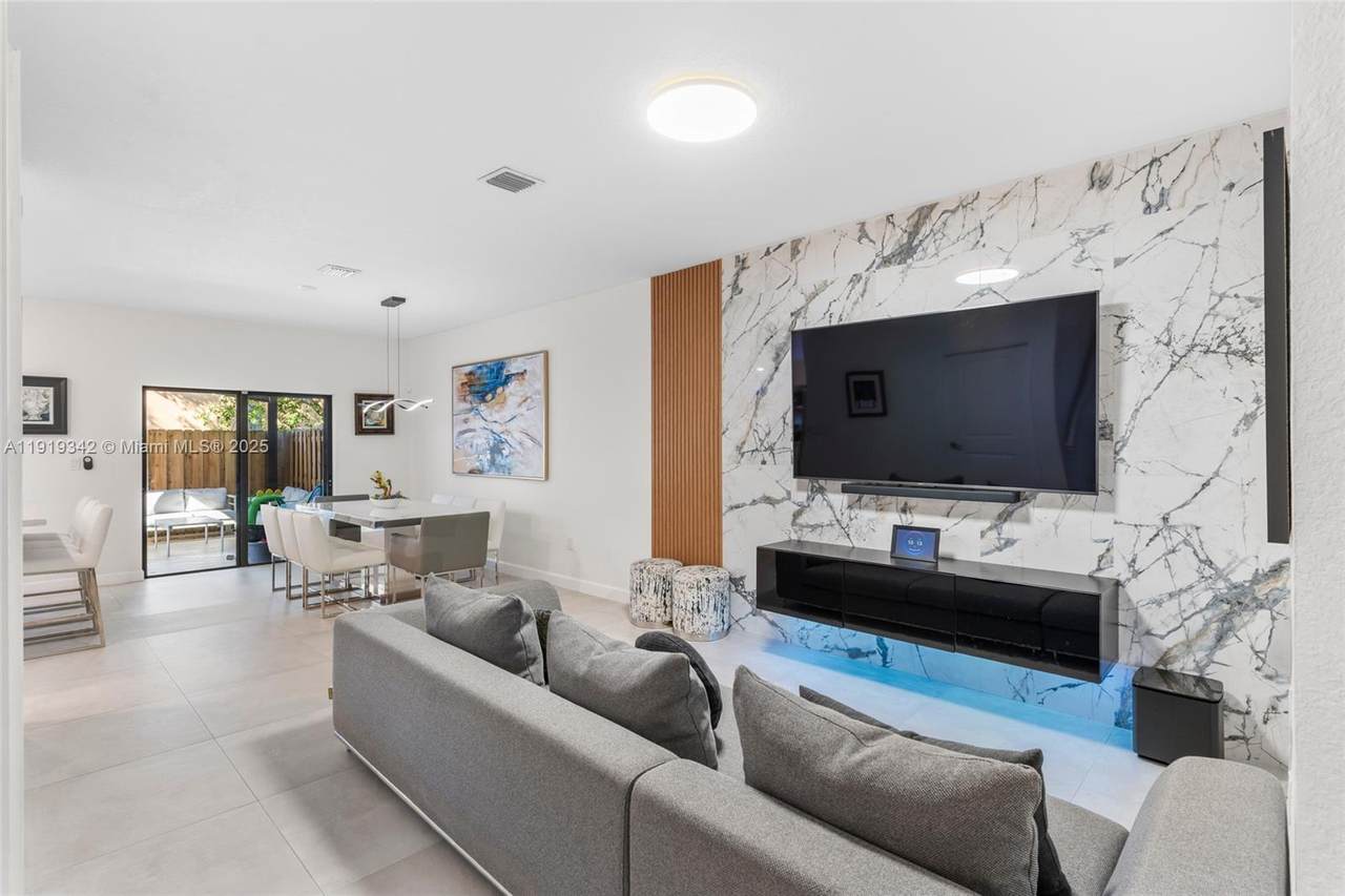 28742 134th Ct - Photo 1