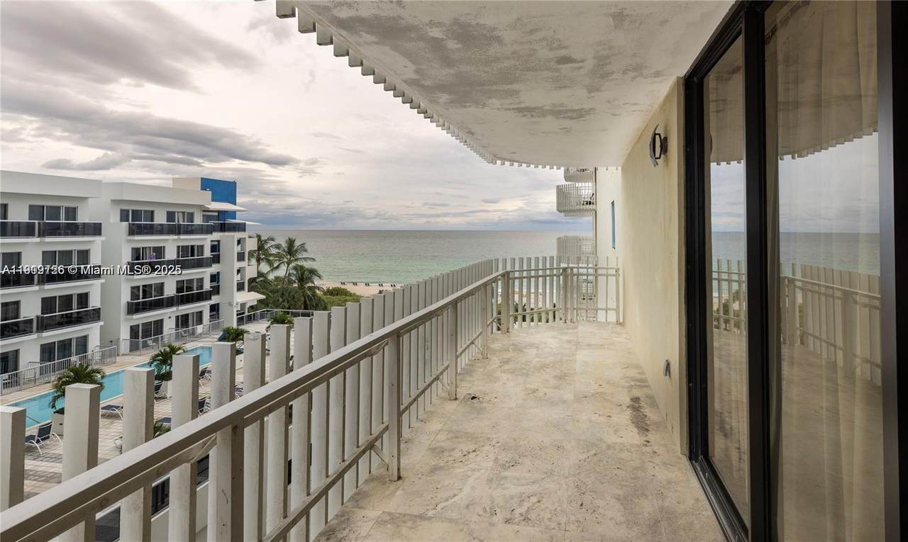 6061 Collins Ave - Photo 1