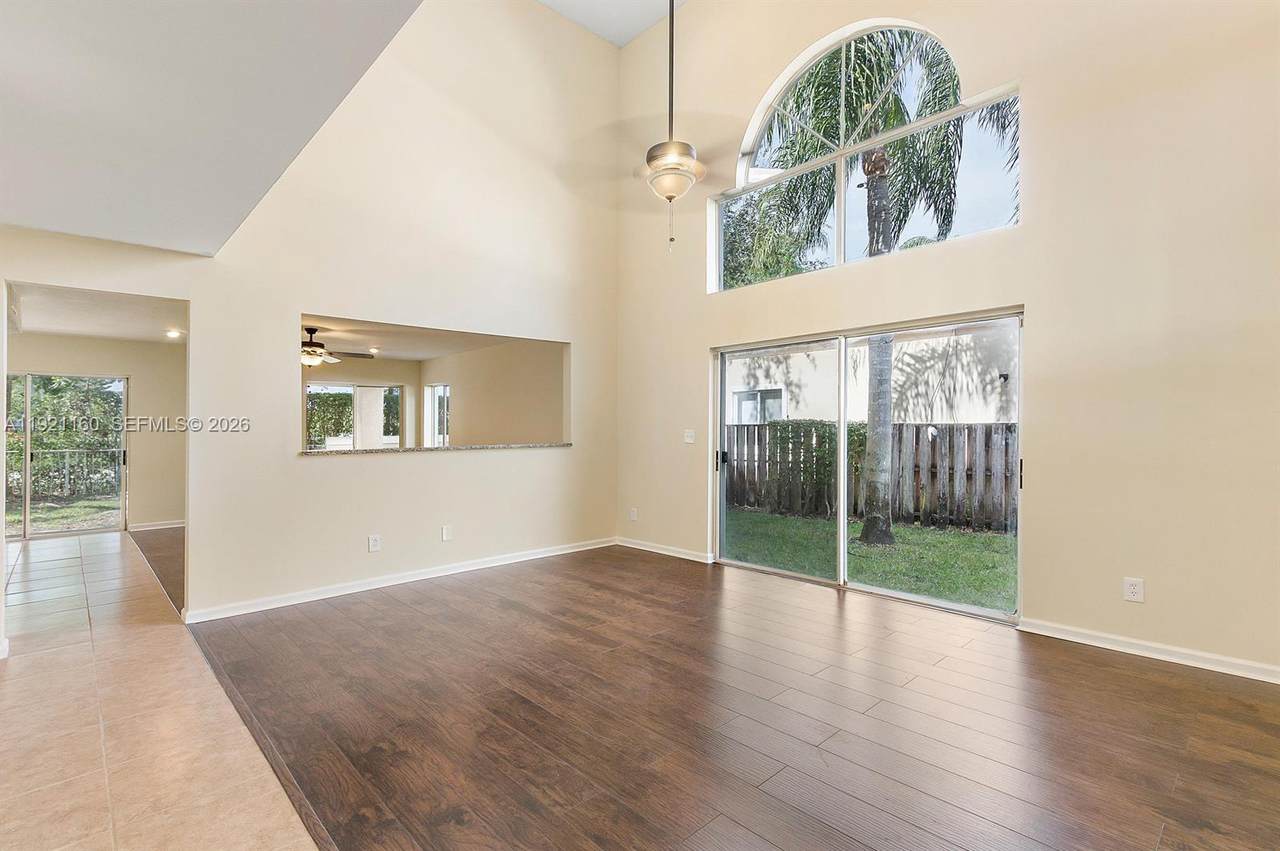 https://bt-photos.global.ssl.fastly.net/miami/1280_boomver_1_A11921160-2.jpg