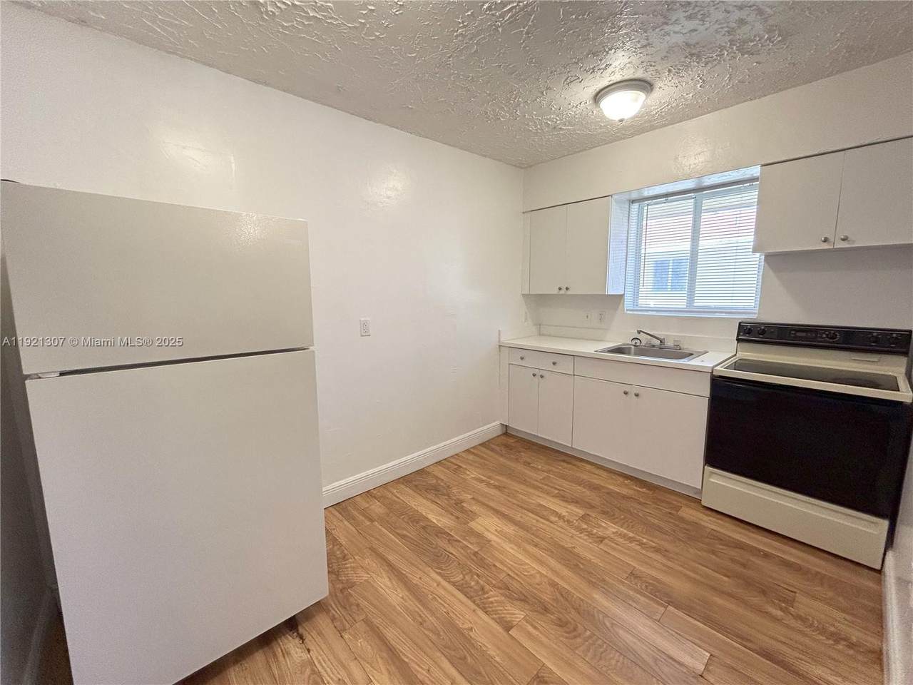 641 86th St - Photo 1