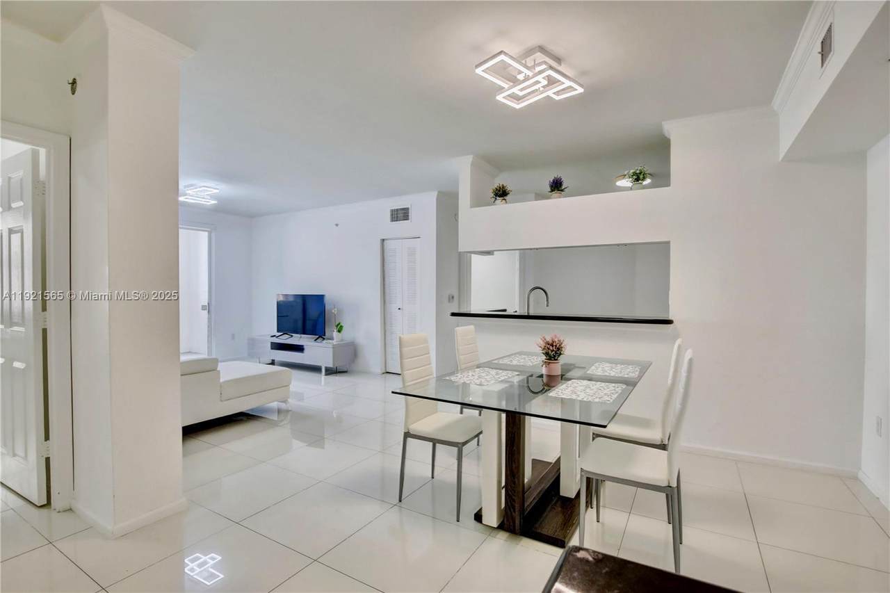 17100 Bay Rd - Photo 1