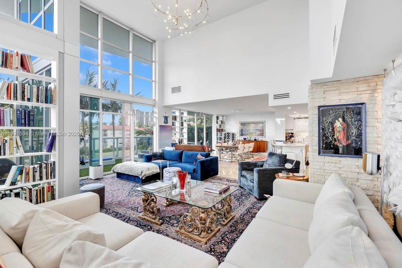 3131 188th St - Photo 1