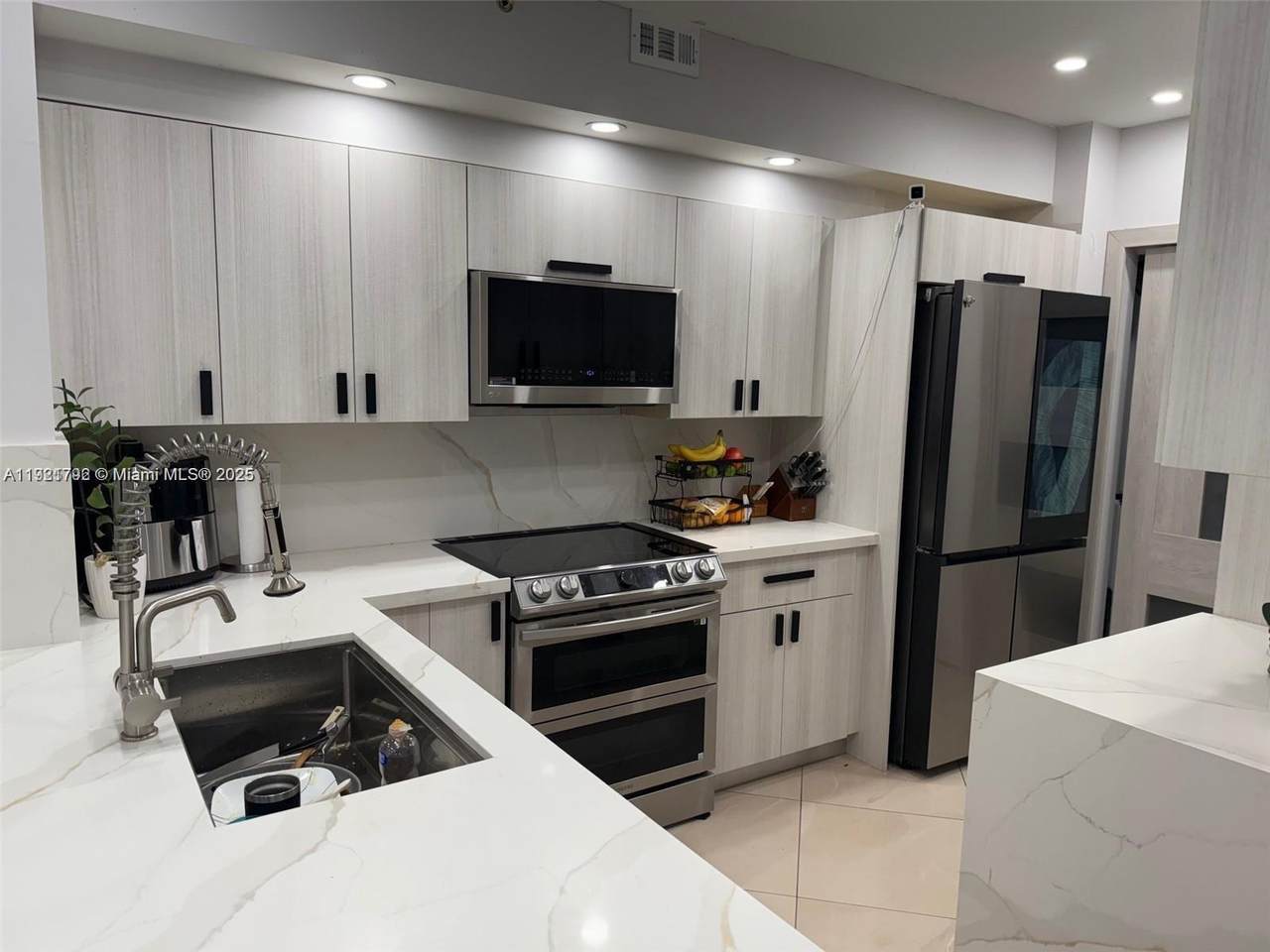 2351 Preserve Way - Photo 1