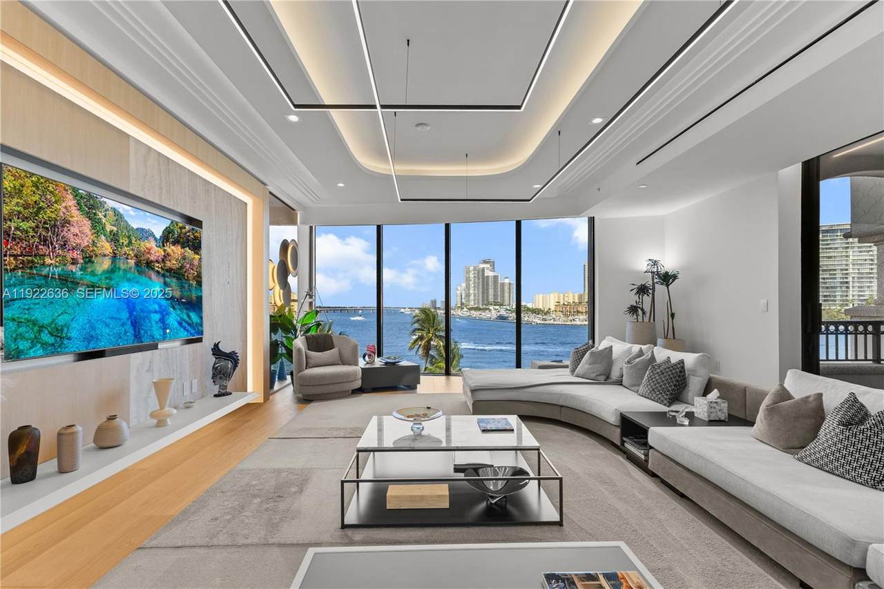 6800 Fisher Island Dr - Photo 1