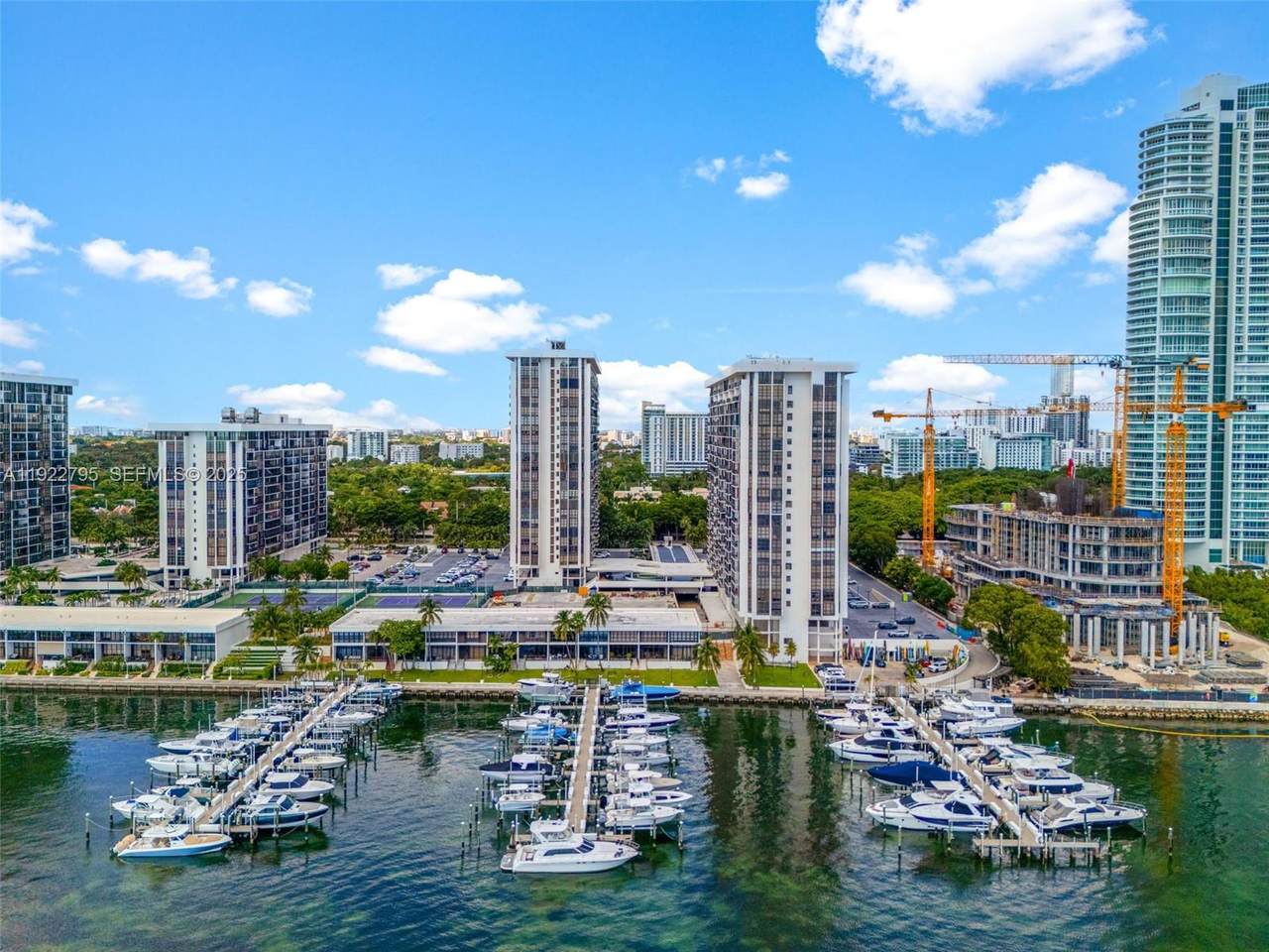 https://bt-photos.global.ssl.fastly.net/miami/1280_boomver_1_A11922795-2.jpg
