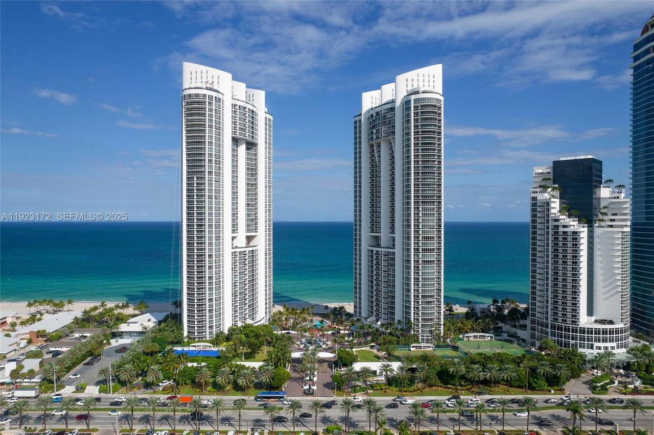 18201 Collins Ave - Photo 1