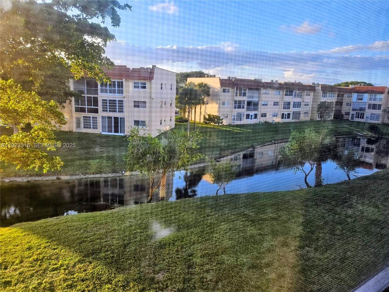 2701 Pine Island Rd - Photo 1