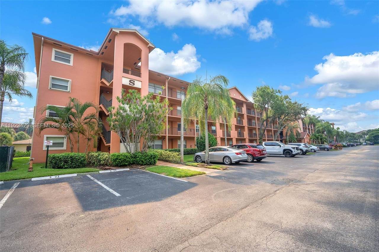 https://bt-photos.global.ssl.fastly.net/miami/1280_boomver_1_A11923429-2.jpg