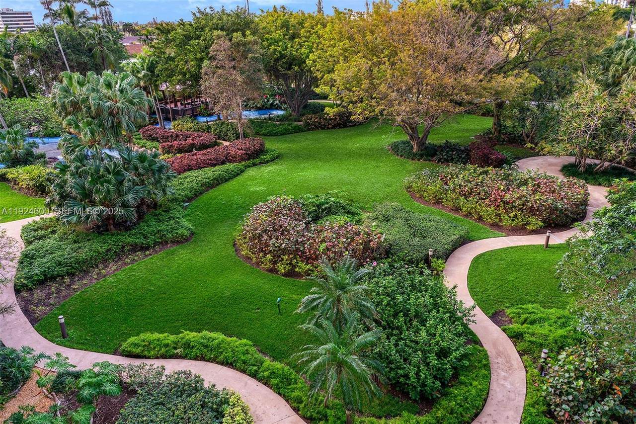 https://bt-photos.global.ssl.fastly.net/miami/1280_boomver_1_A11924600-2.jpg