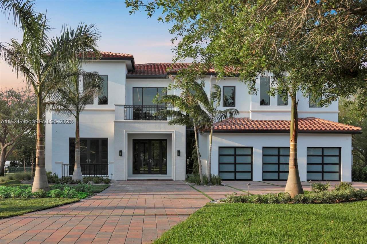 https://bt-photos.global.ssl.fastly.net/miami/1280_boomver_1_A11924941-2.jpg
