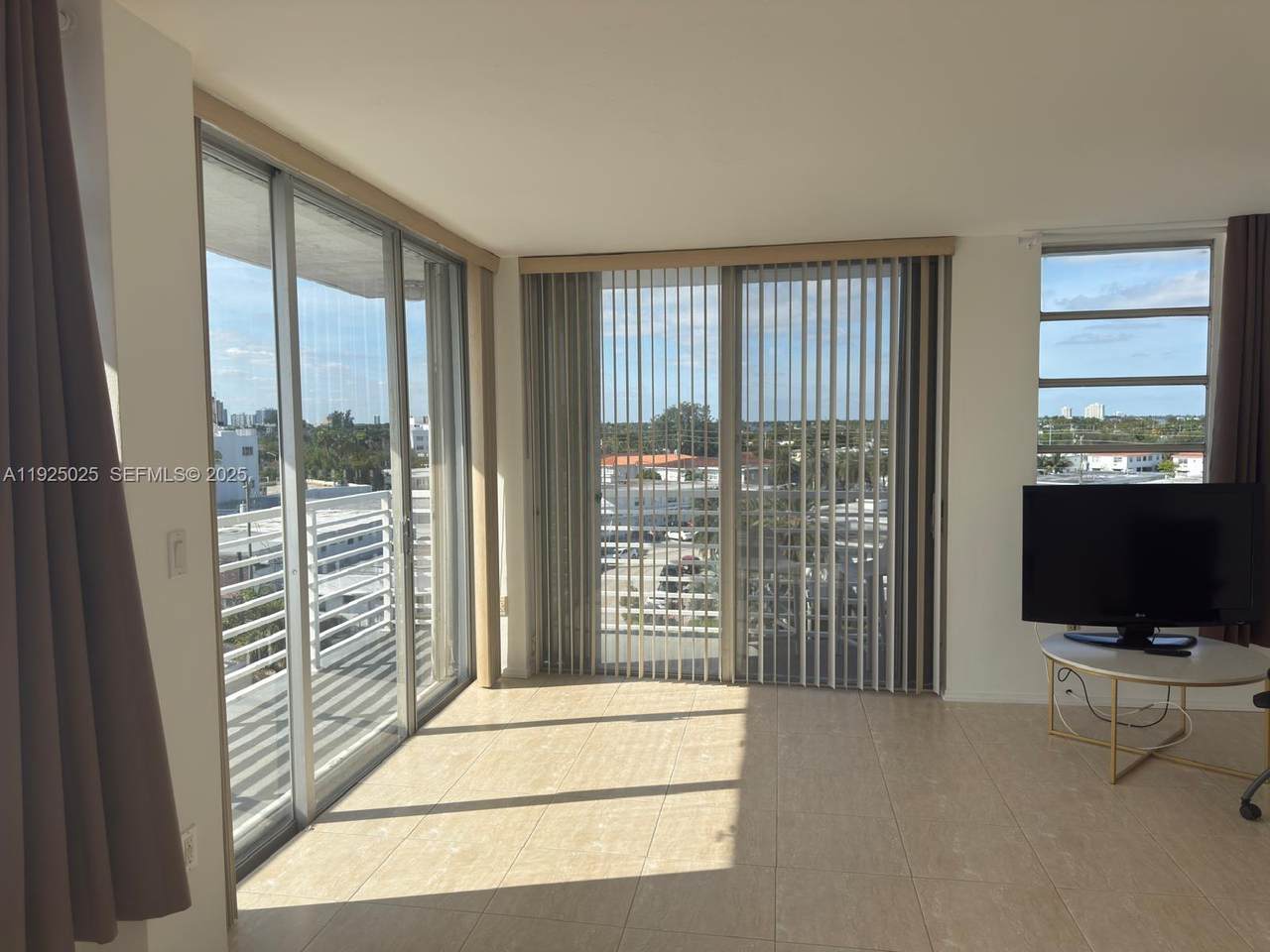 https://bt-photos.global.ssl.fastly.net/miami/1280_boomver_1_A11925025-2.jpg