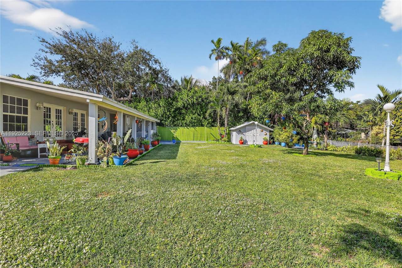 341 Biscayne River Dr - Photo 1