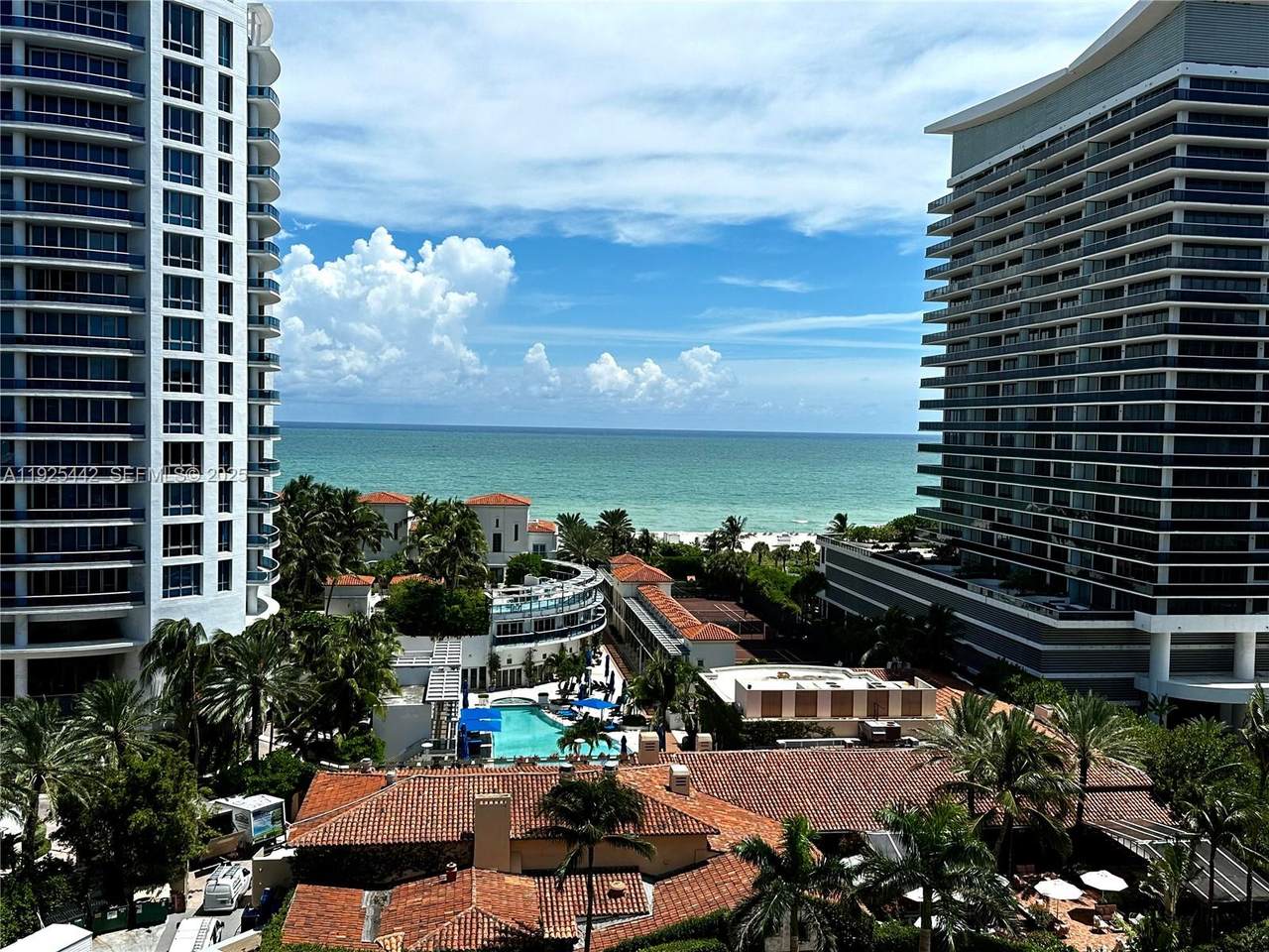 5900 Collins Ave - Photo 1