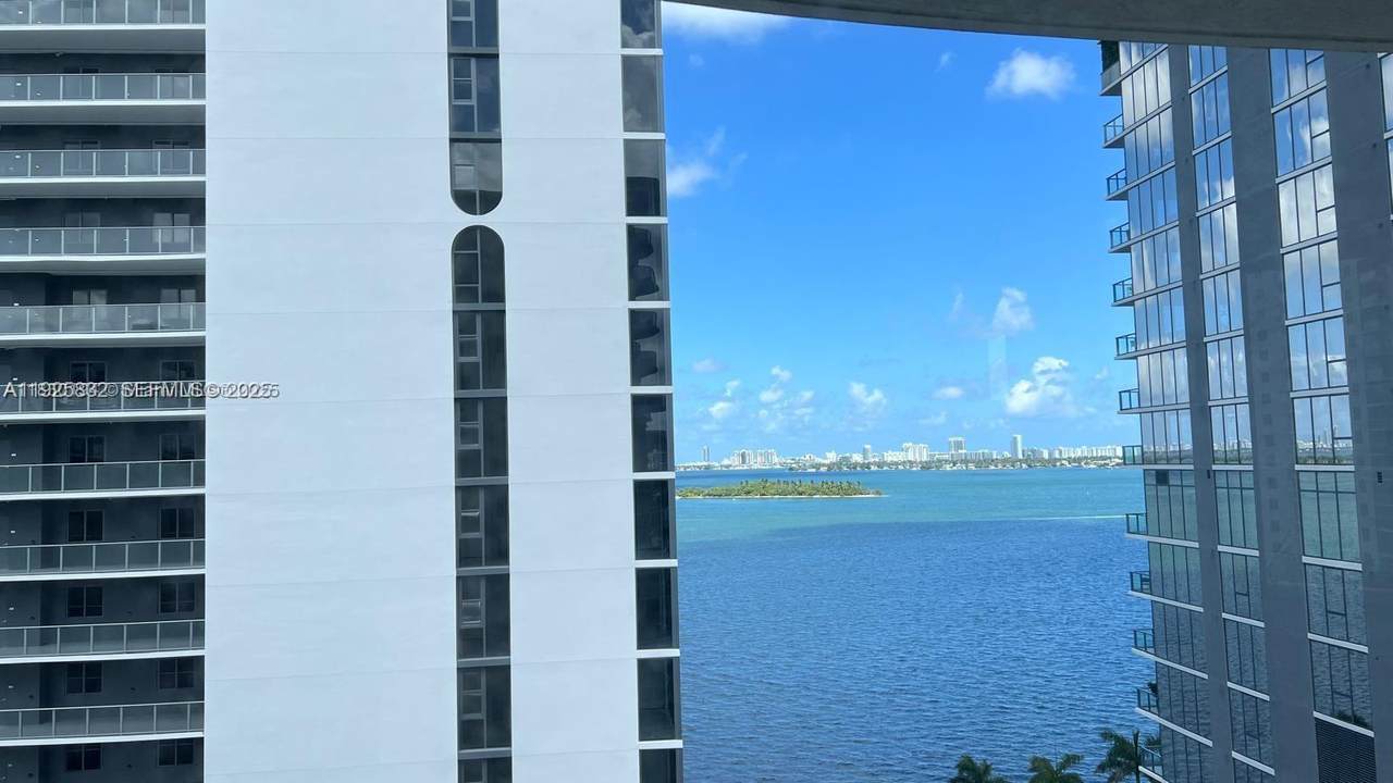 https://bt-photos.global.ssl.fastly.net/miami/orig_boomver_1_A11925832-2.jpg