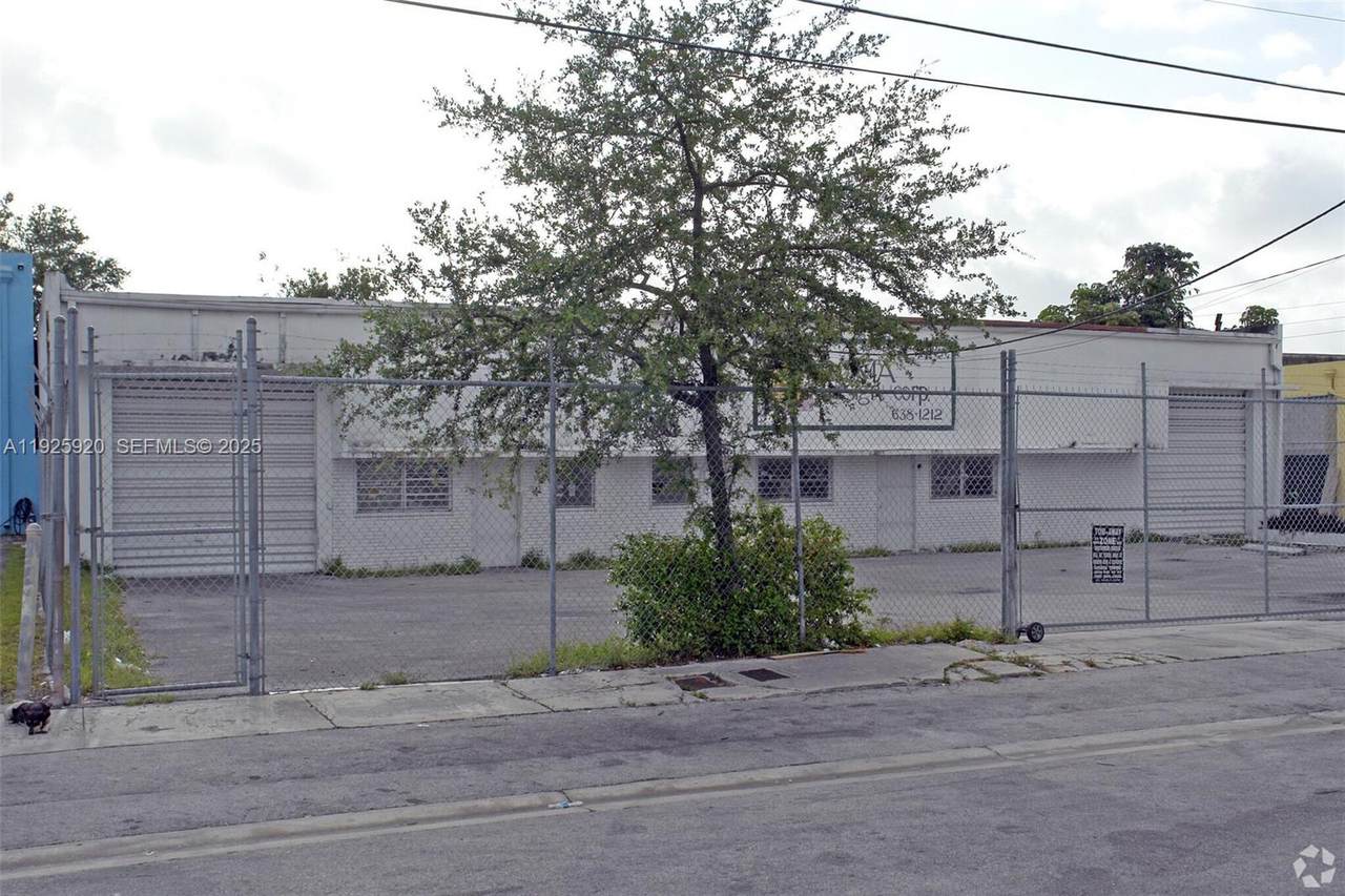 https://bt-photos.global.ssl.fastly.net/miami/1280_boomver_1_A11925920-2.jpg