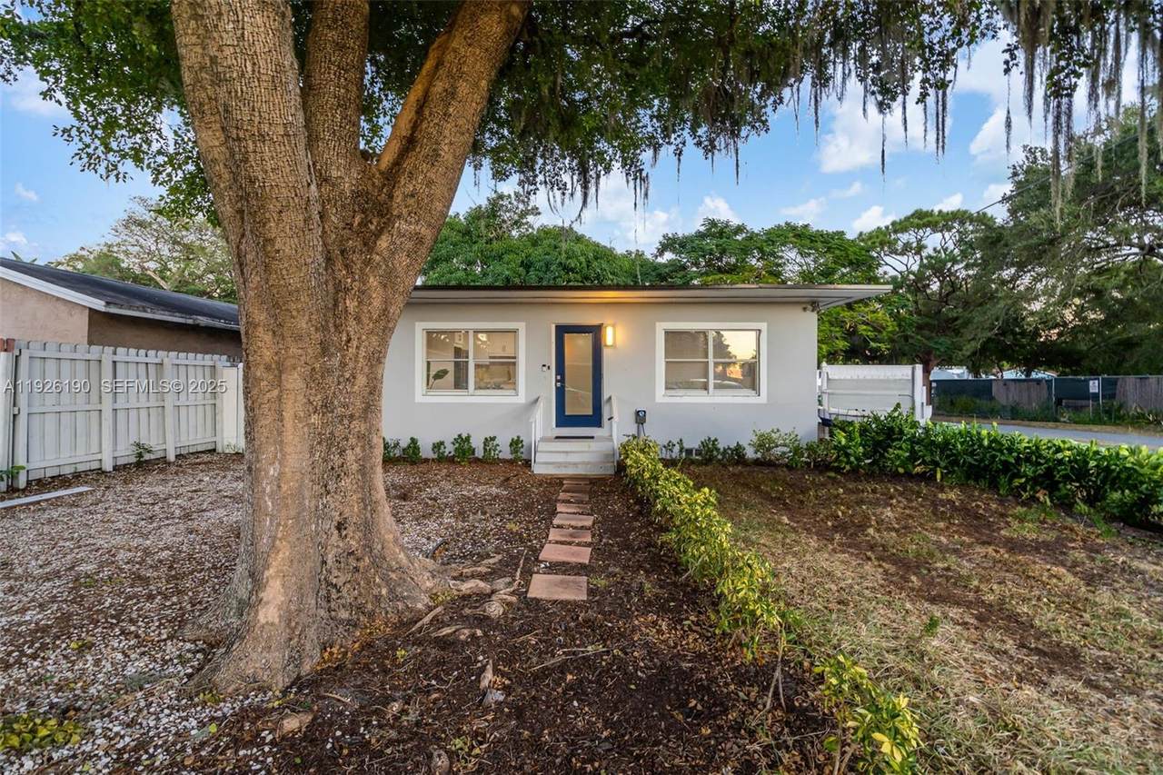 1100 7th Ave - Photo 1