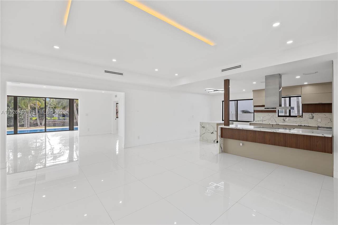 1200 Cleveland Rd - Photo 1