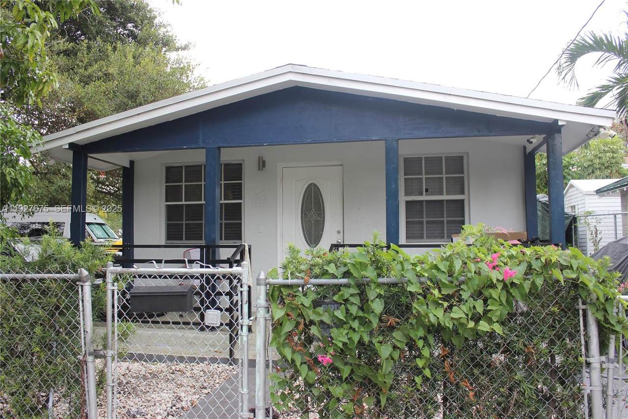https://bt-photos.global.ssl.fastly.net/miami/1280_boomver_1_A11927675-2.jpg