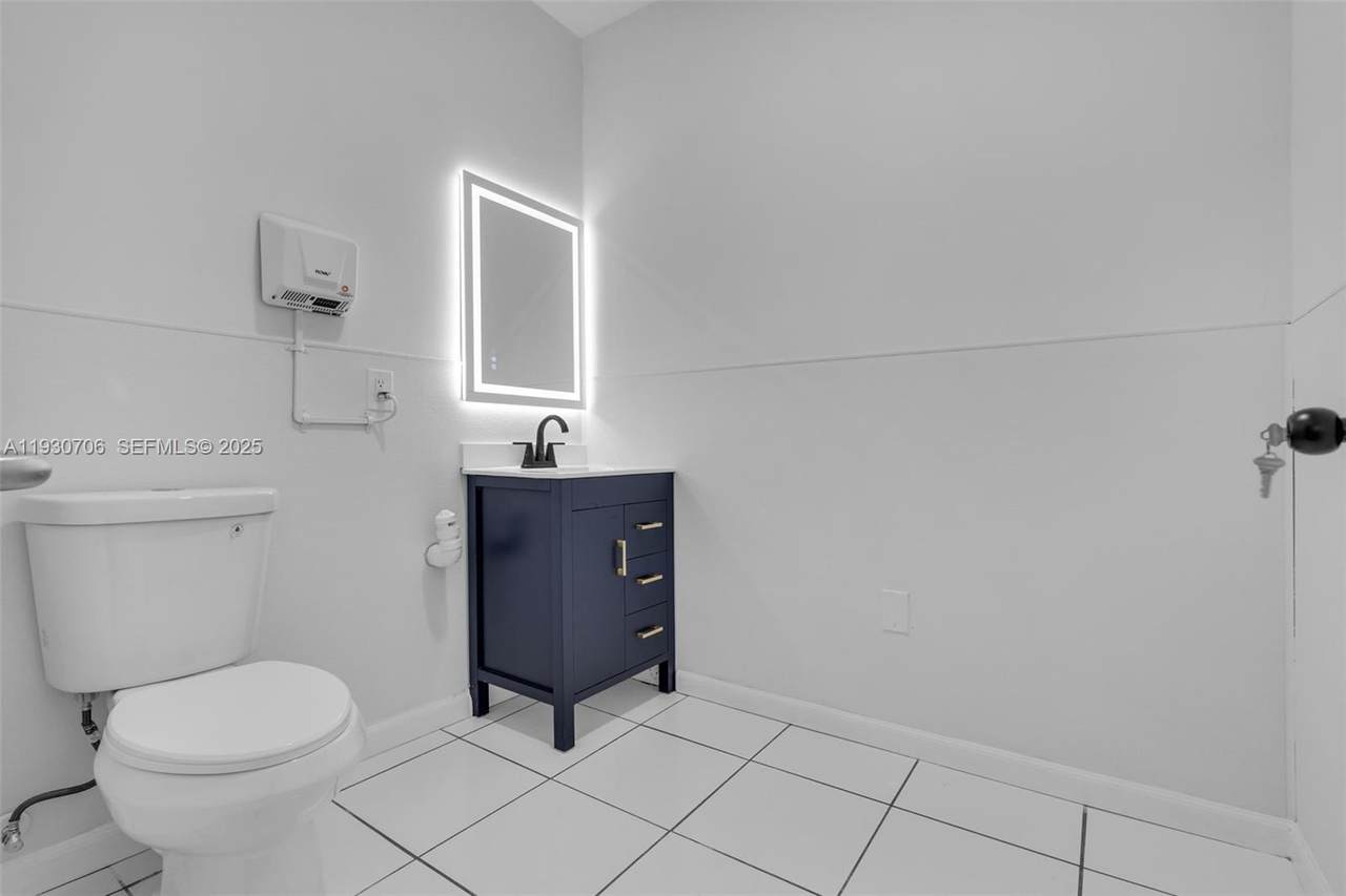 https://bt-photos.global.ssl.fastly.net/miami/1280_boomver_1_A11930706-2.jpg