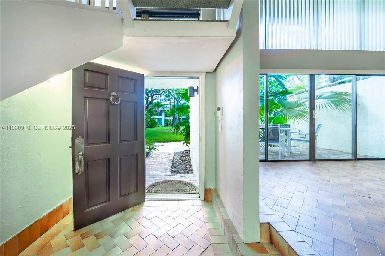 https://bt-photos.global.ssl.fastly.net/miami/1280_boomver_1_A11930910-2.jpg