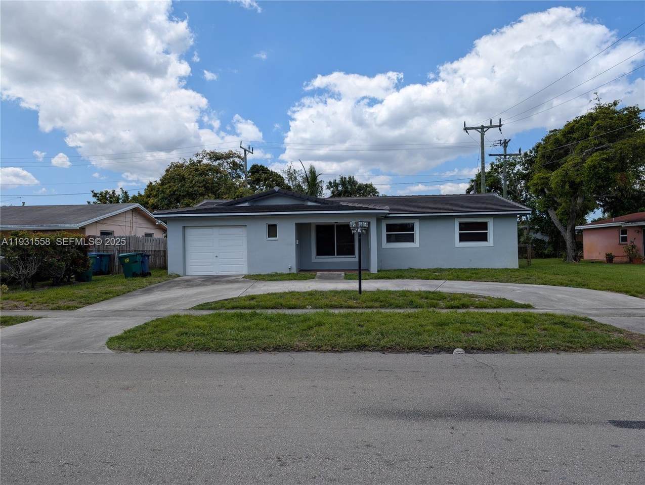 1131 43rd Ave - Photo 1